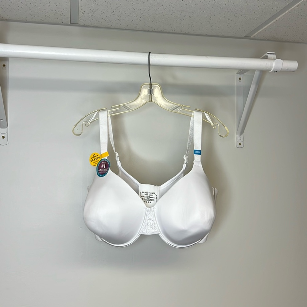 NWT Vanity Fair White Smoothing Underwire‎ Bra- 42DDD